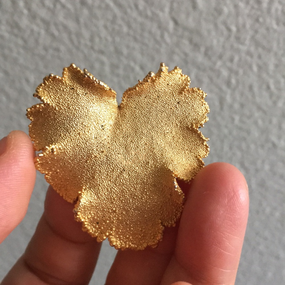 C.70s 24k Gold Dipped Real Leaf Brooch - image 8